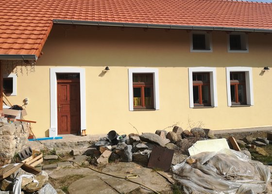 Sedlová střecha 30m2 na venkovském stavení včetně nové krytiny